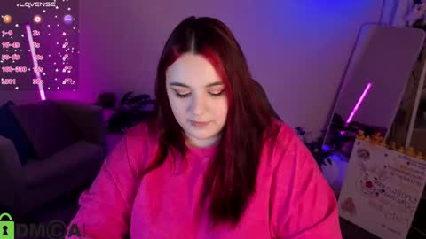 Mia online show from 05/12/26, 01:36