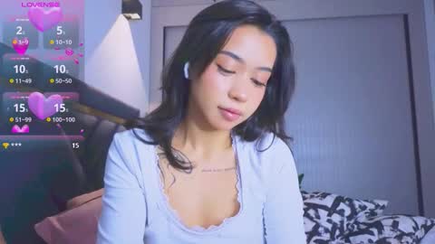 Mia online show from 10/24/25, 08:05