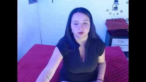 Snapshot of mia_smithl chatting on 10/27/25, 03:10 mia_smithl online show from 10/27/25, 03:10