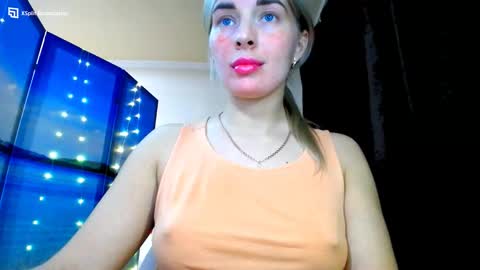Snapshot of mia_sunnyy chatting on 01/14/25, 07:32 Mia. online show from 01/14/25, 07:32