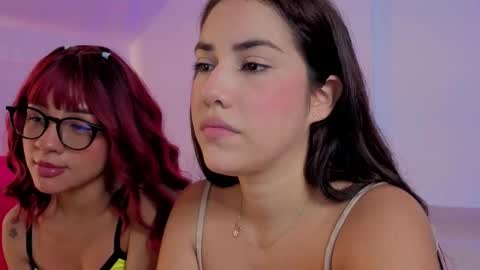 mia  nicolle online show from 12/02/25, 12:27