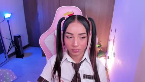 mia  nicolle online show from 01/18/26, 02:26