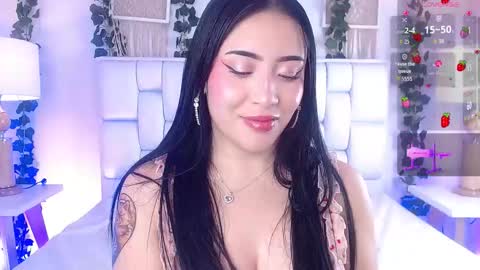 Mia online show from 10/05/25, 11:52