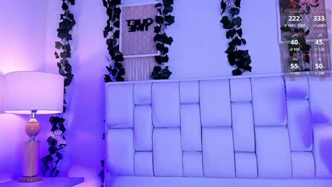 Snapshot of miaa_gh1 chatting on 05/07/26, 11:26 Mia online show from 05/07/26, 11:26