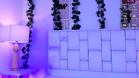 Mia online show from 06/21/26, 11:35