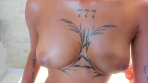 Miaa  online show from 02/14/25, 01:45