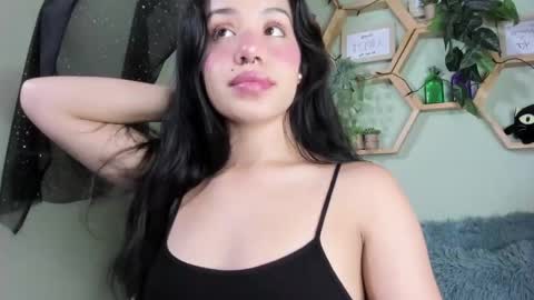 Snapshot of miaa_rose__ chatting on 01/23/25, 12:25 Miaa online show from 01/23/25, 12:25