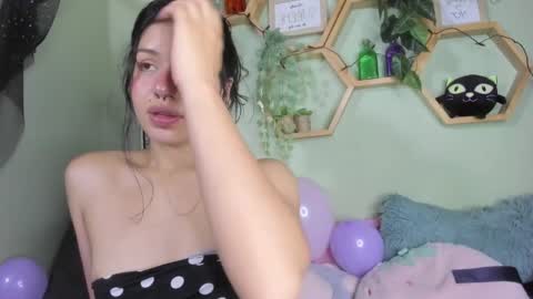 Snapshot of miaa_rose__ chatting on 02/10/25, 07:58 Miaa online show from 02/10/25, 07:58