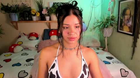 Snapshot of miaa_rose__ chatting on 04/02/26, 02:58 Miaa online show from 04/02/26, 02:58