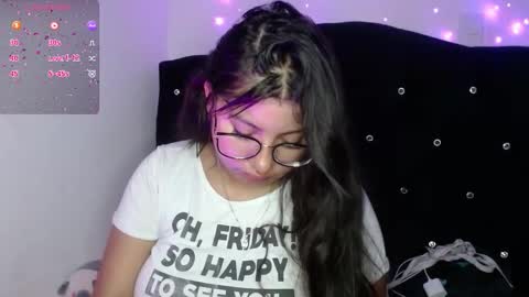 Snapshot of miaa_smiith1 chatting on 09/11/25, 10:04 miaa_smiith1 online show from 09/11/25, 10:04