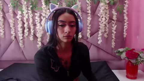 Miaa online show from 02/19/25, 06:33