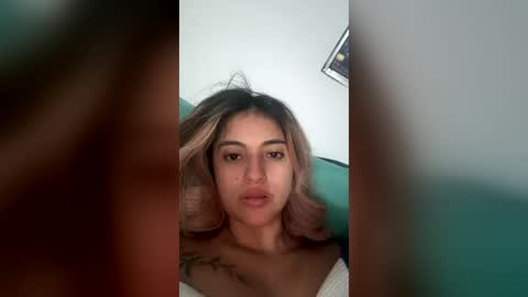 Snapshot of miaaa_mo chatting on 06/20/26, 03:09 Ma online show from 06/20/26, 03:09