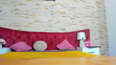 Mia Angel online show from 05/25/26, 03:01