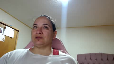 Snapshot of miaabrownn chatting on 09/25/25, 06:22 MIA online show from 09/25/25, 06:22