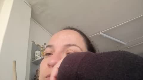 Snapshot of miaabrownn chatting on 02/25/26, 07:23 MIA online show from 02/25/26, 07:23