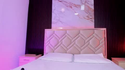 Snapshot of miaafarrel chatting on 09/08/25, 07:13 Miaa Farrel online show from 09/08/25, 07:13