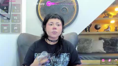 Snapshot of miaamane chatting on 02/13/26, 12:56 Mia online show from 02/13/26, 12:56