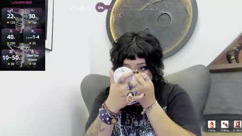 Snapshot of miaamane chatting on 03/10/26, 01:05 Mia online show from 03/10/26, 01:05