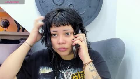 Mia online show from 03/30/26, 12:28