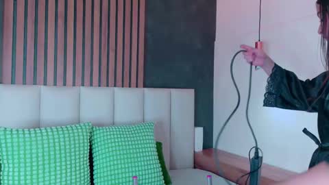 Snapshot of miaanderson__ chatting on 01/31/26, 08:51 miaanderson__ online show from 01/31/26, 08:51