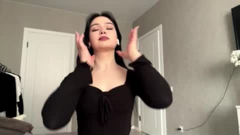 Snapshot of miaaster chatting on 03/10/26, 08:30 Mia online show from 03/10/26, 08:30