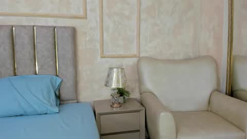 Miaasummer online show from 02/12/26, 11:38