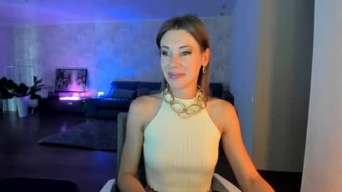 Snapshot of miababy14 chatting on 07/22/26, 04:26 Mia online show from 07/22/26, 04:26