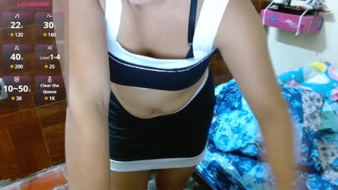 Snapshot of miabrunette23 chatting on 02/09/25, 02:49 MIA online show from 02/09/25, 02:49