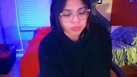 Snapshot of miacanela_xo chatting on 01/26/25, 06:07 Mia online show from 01/26/25, 06:07