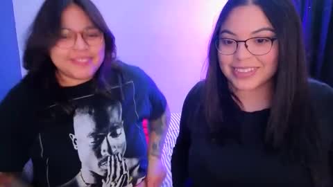 Snapshot of miacanela_xo chatting on 02/18/26, 04:30 Mia online show from 02/18/26, 04:30