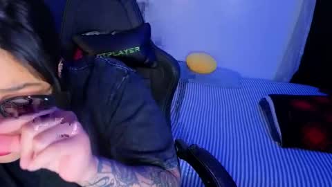 Snapshot of miacanela_xo chatting on 03/16/26, 11:42 Mia online show from 03/16/26, 11:42