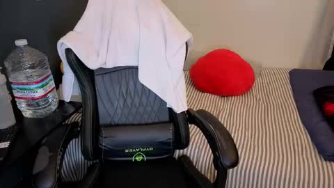 Snapshot of miacanela_xo chatting on 03/21/26, 02:49 Mia online show from 03/21/26, 02:49