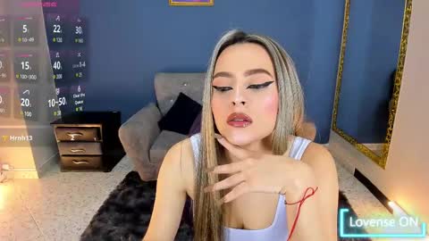 MiaCarper online show from 02/11/25, 08:52