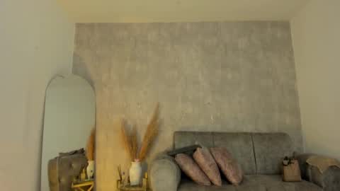 miacooper online show from 02/01/25, 12:26