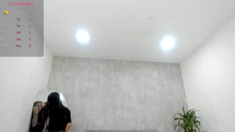 miacooper online show from 11/24/25, 12:05