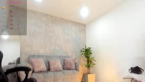 miacooper online show from 11/26/25, 12:06