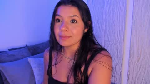 IG Yojanagomez  online show from 10/07/25, 07:44