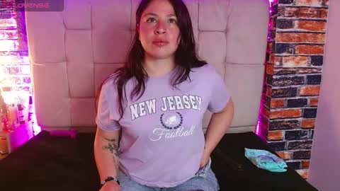 miadoll303av online show from 10/24/25, 03:47