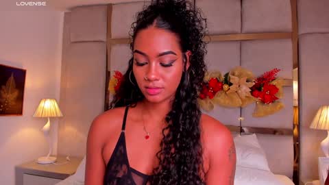 Snapshot of miaebony_ chatting on 12/14/24, 02:45 Call me Mia online show from 12/14/24, 02:45