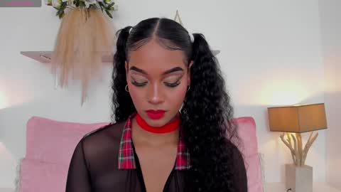 Snapshot of miaebony_ chatting on 02/08/25, 05:18 Call me Mia online show from 02/08/25, 05:18