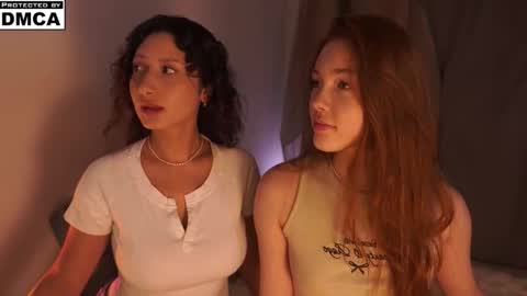 Snapshot of miafleur chatting on 11/13/25, 08:30 Mia online show from 11/13/25, 08:30