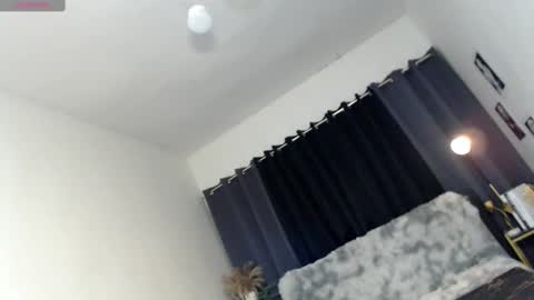 Snapshot of miafuckingwill chatting on 01/23/25, 10:44 miafuckingwill online show from 01/23/25, 10:44