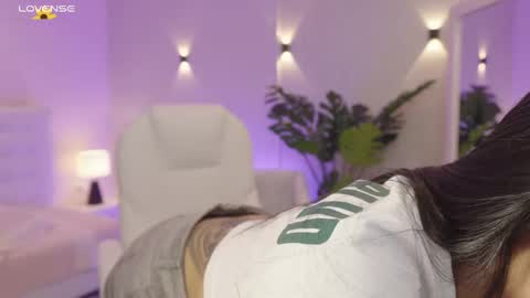 Mia Gomez online show from 09/25/25, 01:04