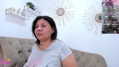 Miah Collins online show from 06/16/26, 06:32