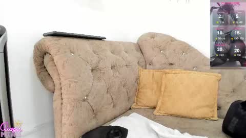 Miah Collins online show from 06/27/26, 03:28