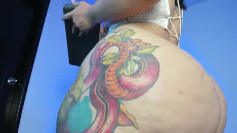 miah new independent model acount online show from 01/14/26, 02:06