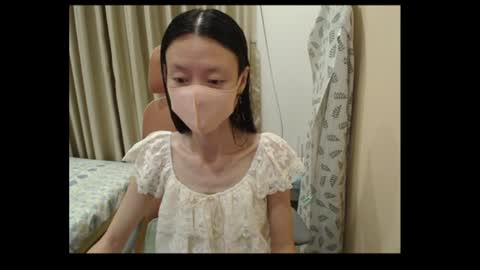 Snapshot of miahchan68 chatting on 06/08/26, 04:40 miahchan68 online show from 06/08/26, 04:40