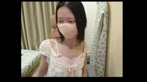 Snapshot of miahchan68 chatting on 06/10/26, 01:54 miahchan68 online show from 06/10/26, 01:54