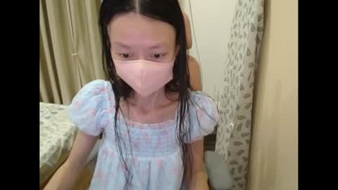 Snapshot of miahchan68 chatting on 07/09/26, 02:43 miahchan68 online show from 07/09/26, 02:43