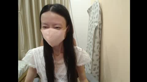 Snapshot of miahchan68 chatting on 07/23/26, 04:05 miahchan68 online show from 07/23/26, 04:05